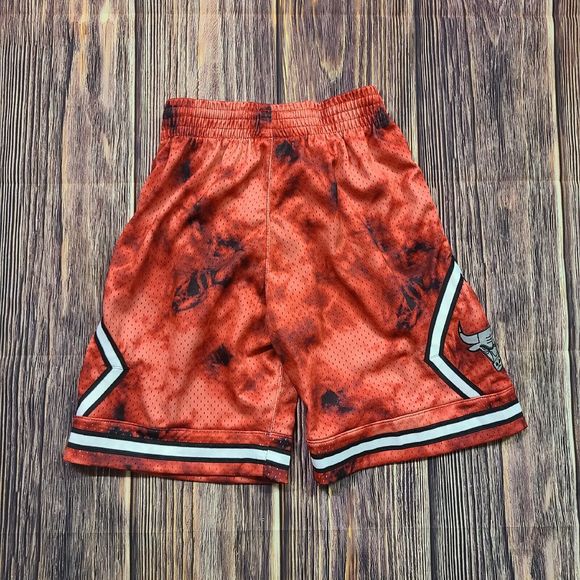 Chicago Bulls Shorts Mens Small Mitchell & Ness Galaxy Reflective NBA Basketball - Picture 13 of 16